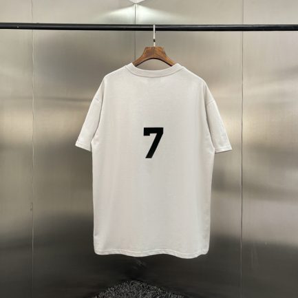 Essentials T-Shirt Flocked 7 High Quality Fashion Brand Tee